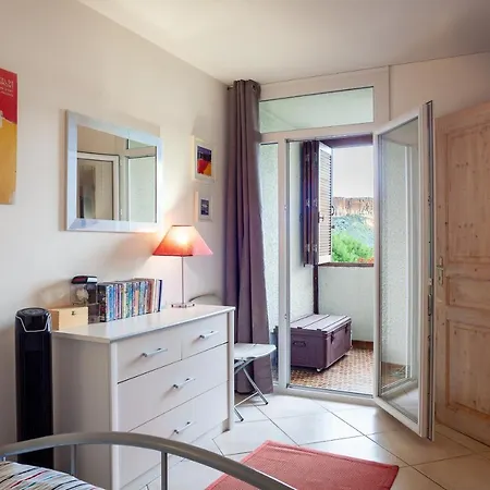 Vue Dans Belle Apartament