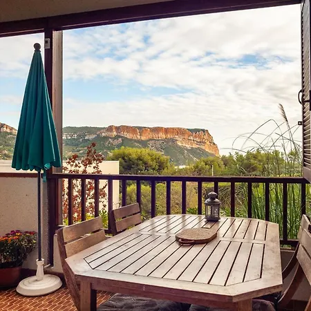 Vue Dans Belle Résidence Cassis