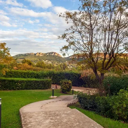 Vue Dans Belle Résidence Cassis