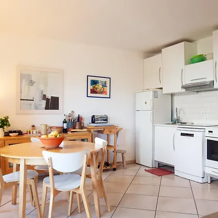 Vue Dans Belle Résidence Appartement Cassis